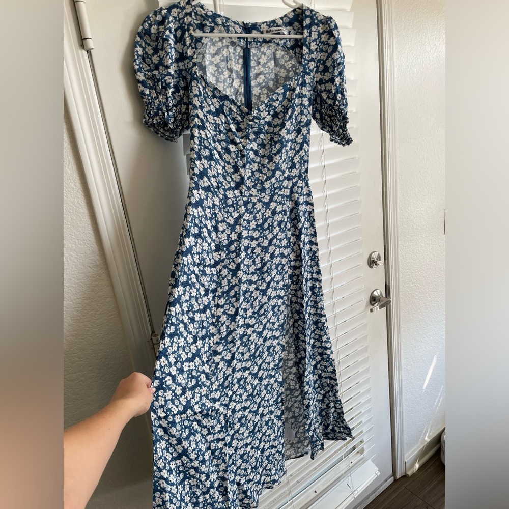 NWT REFORMATION Blue Floral Midi Dress - Picture 2 of 4